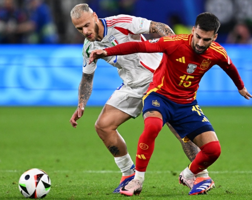 欧洲杯1/4决赛前，巴埃纳谈西班牙备战情况