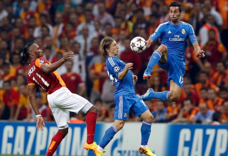 欧冠烽火：加拉塔萨雷主场硬撼博德闪耀